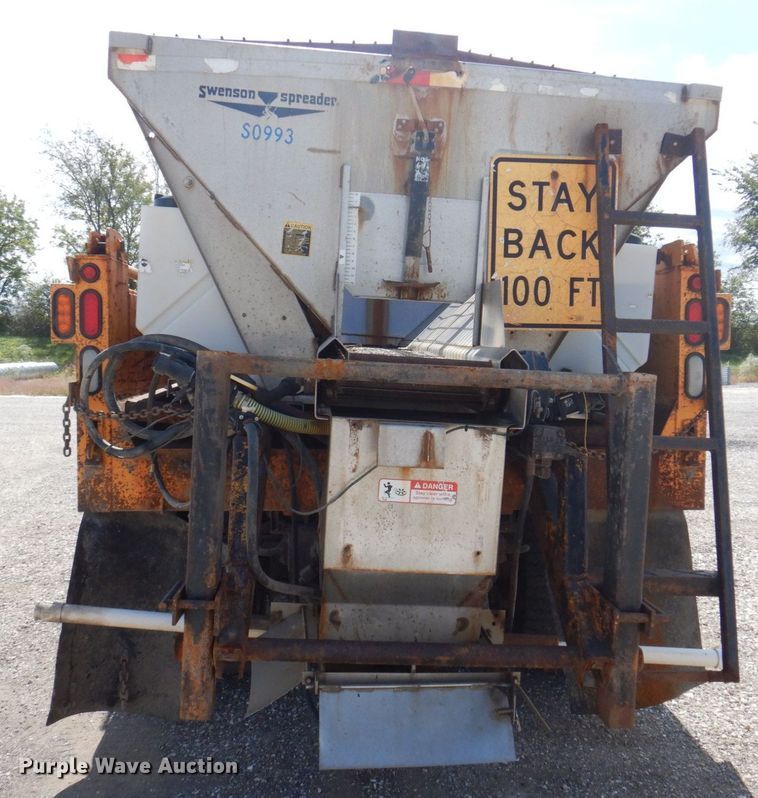 image for item DP0342 2005 International 7400  dump truck