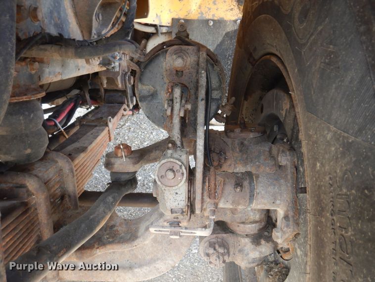 image for item DP0342 2005 International 7400  dump truck