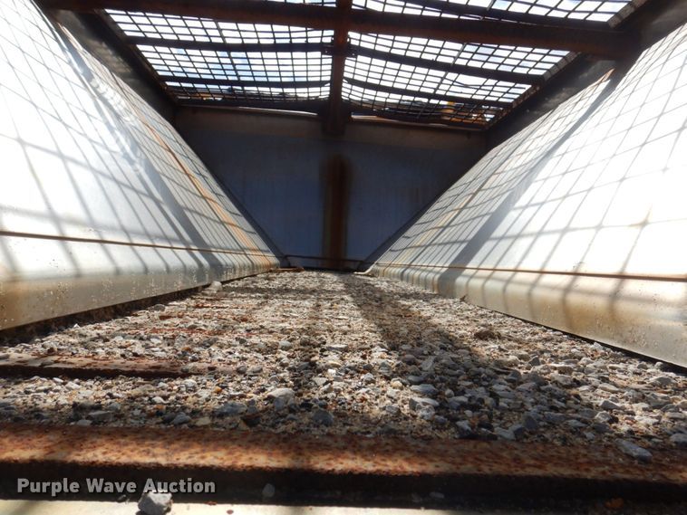 image for item DP0342 2005 International 7400  dump truck