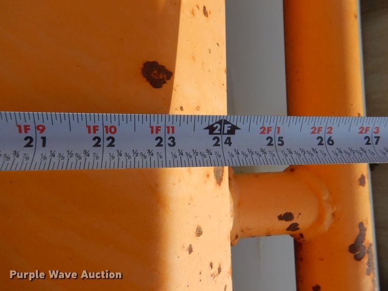 image for item DP0342 2005 International 7400  dump truck