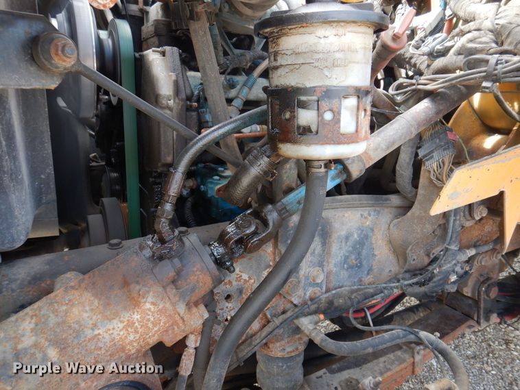 image for item DP0342 2005 International 7400  dump truck