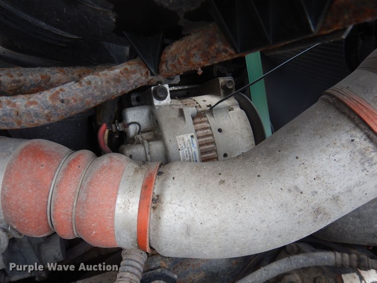 image for item DP0342 2005 International 7400  dump truck