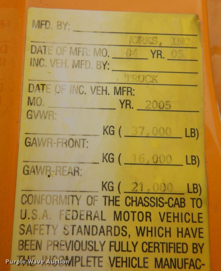 image for item DP0342 2005 International 7400  dump truck