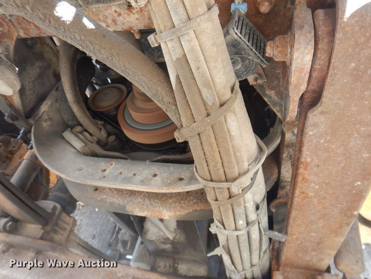 image for item DP0347 2006 International 7400  dump truck