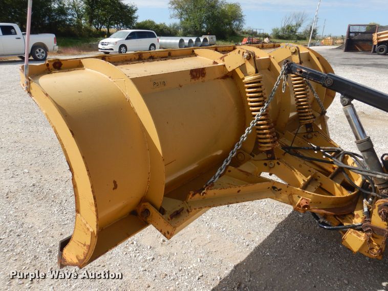 image for item DP0347 2006 International 7400  dump truck