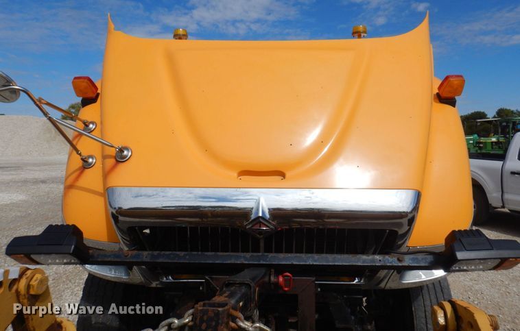 image for item DP0347 2006 International 7400  dump truck