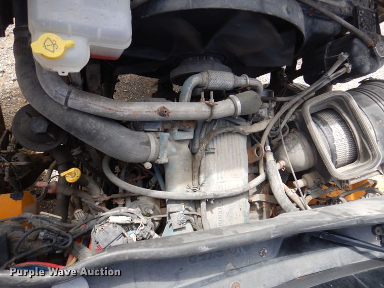 image for item DP0347 2006 International 7400  dump truck