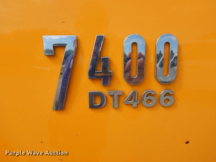 image for item DP0347 2006 International 7400  dump truck