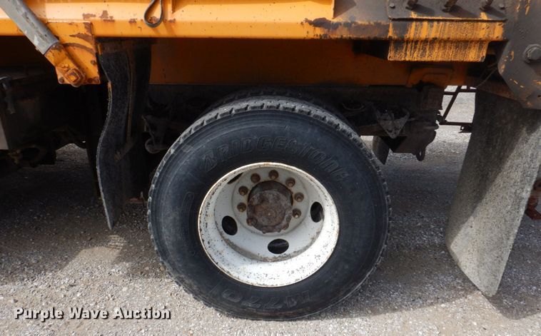 image for item DP0347 2006 International 7400  dump truck