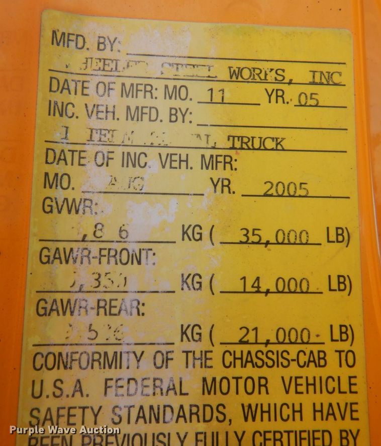 image for item DP0347 2006 International 7400  dump truck