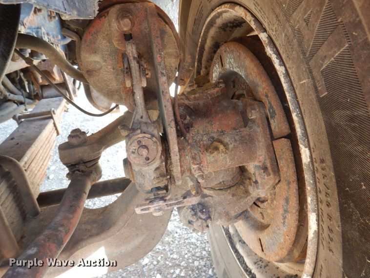 image for item DP0348 2003 International 7400  Crew Cab dump truck