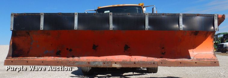 image for item DP0348 2003 International 7400  Crew Cab dump truck