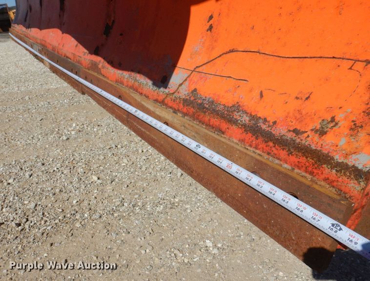 image for item DP0348 2003 International 7400  Crew Cab dump truck