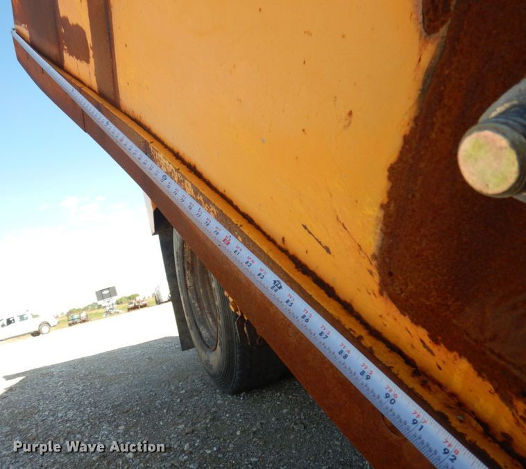 image for item DP0348 2003 International 7400  Crew Cab dump truck