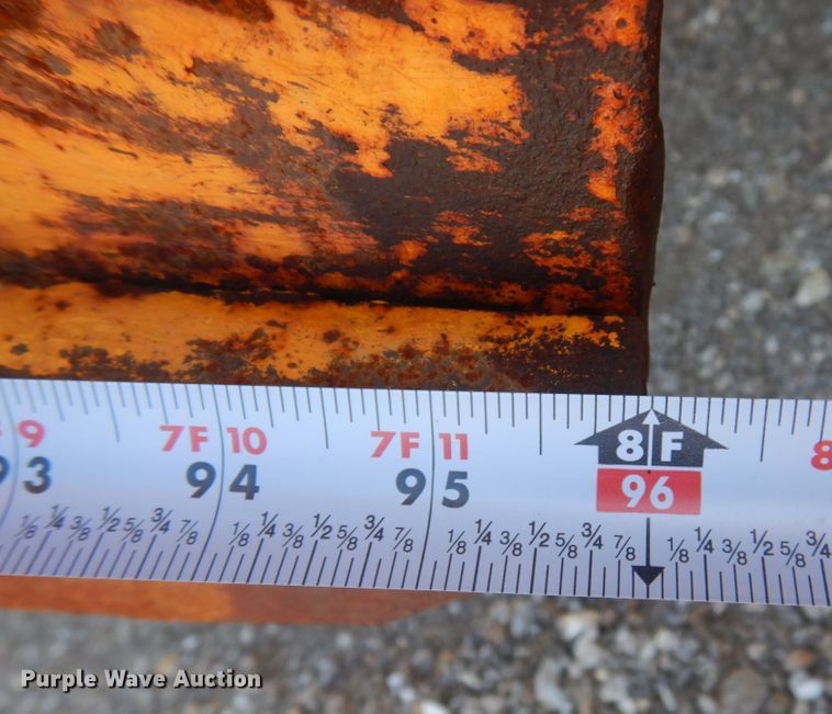 image for item DP0348 2003 International 7400  Crew Cab dump truck