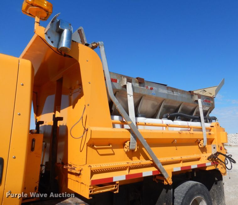 image for item DP0348 2003 International 7400  Crew Cab dump truck