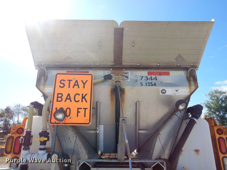 image for item DP0348 2003 International 7400  Crew Cab dump truck