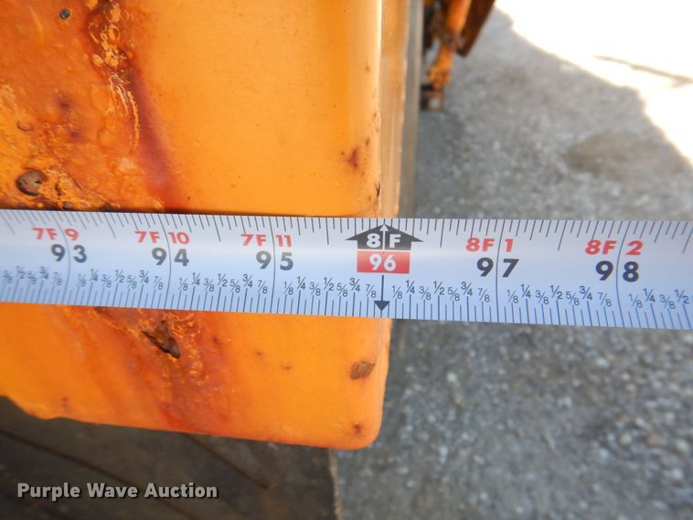 image for item DP0348 2003 International 7400  Crew Cab dump truck