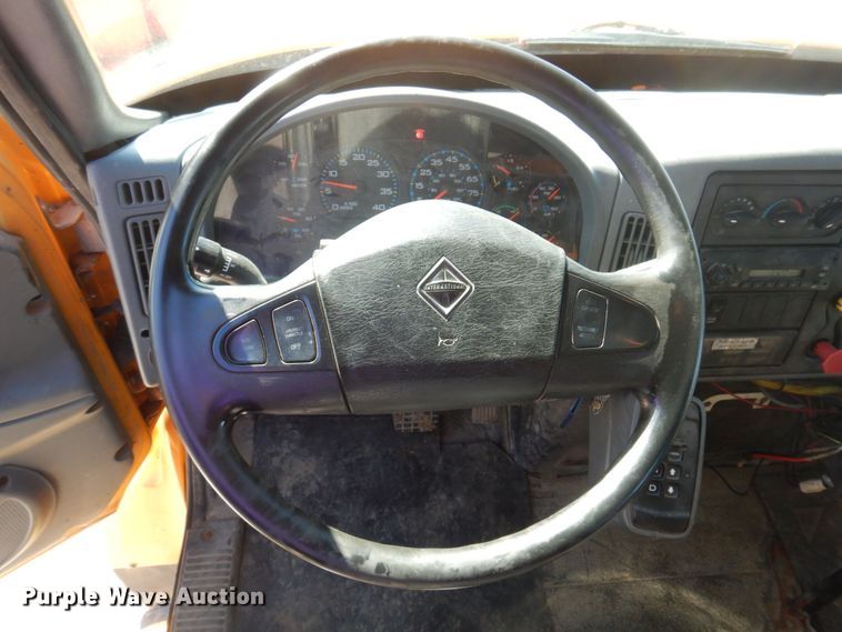 image for item DP0348 2003 International 7400  Crew Cab dump truck