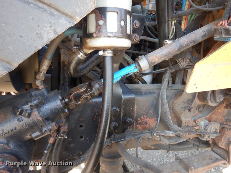 image for item DP0348 2003 International 7400  Crew Cab dump truck