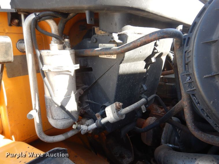 image for item DP0348 2003 International 7400  Crew Cab dump truck