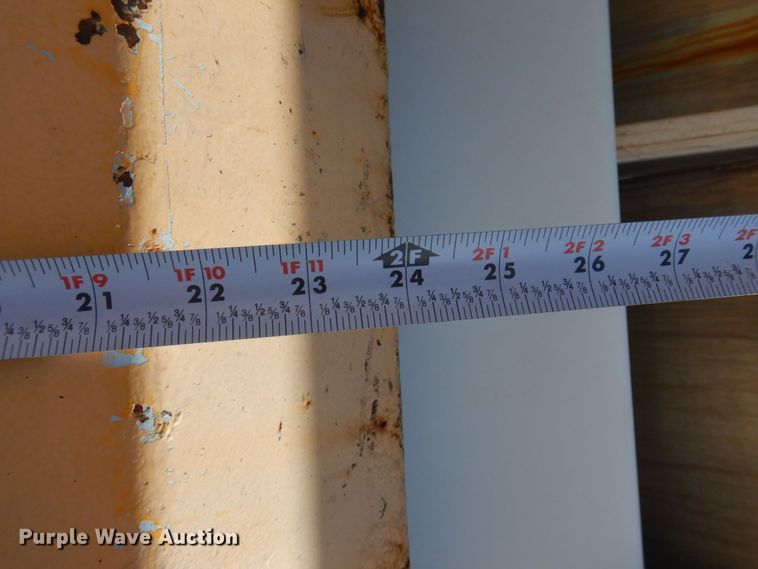 image for item DP0352 2005 International 7400  Crew Cab dump truck