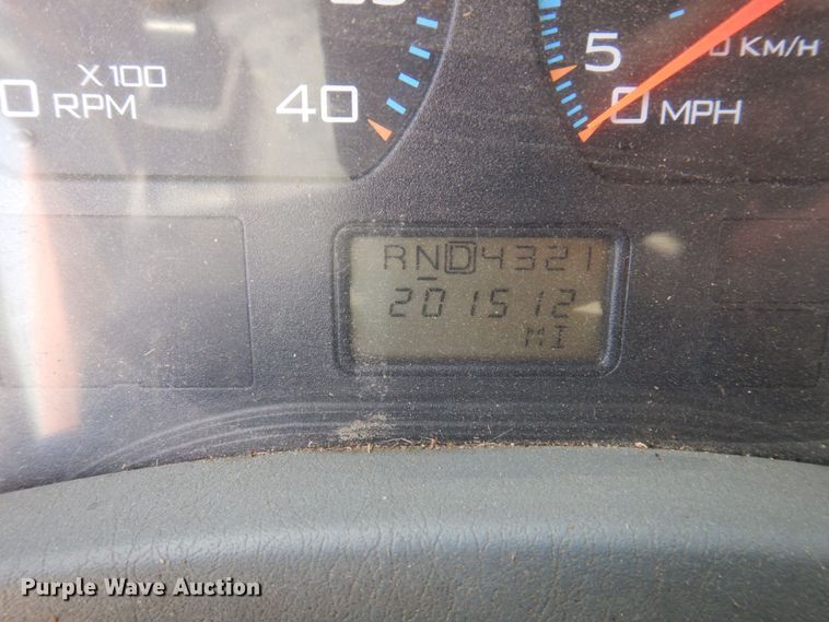 image for item DP0352 2005 International 7400  Crew Cab dump truck