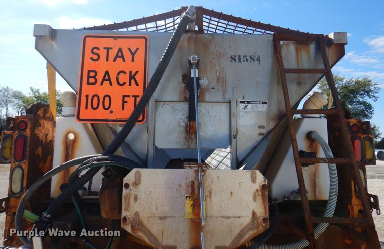 image for item DP0353 2005 International 7400  Crew Cab dump truck