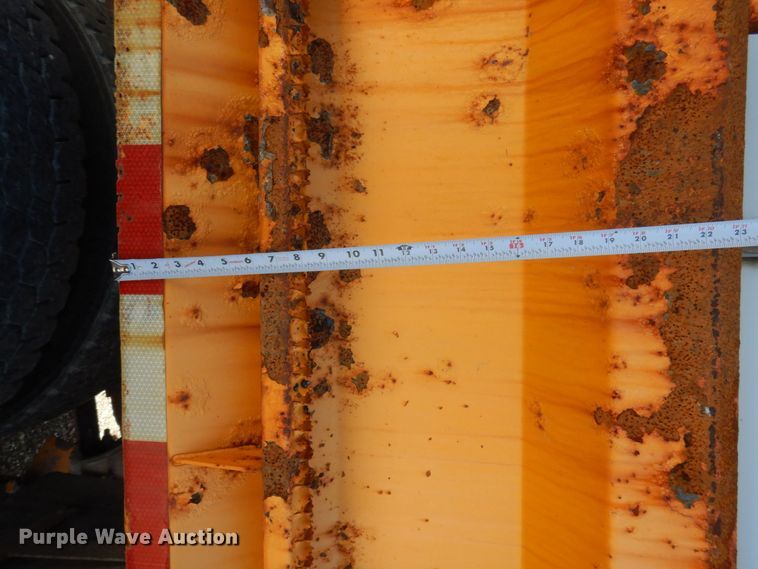 image for item DP0353 2005 International 7400  Crew Cab dump truck