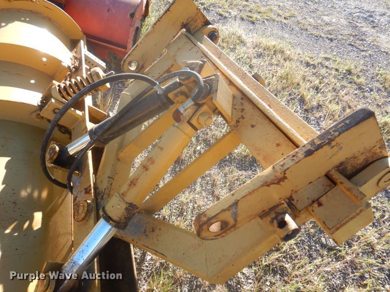 image for item DP0353 2005 International 7400  Crew Cab dump truck