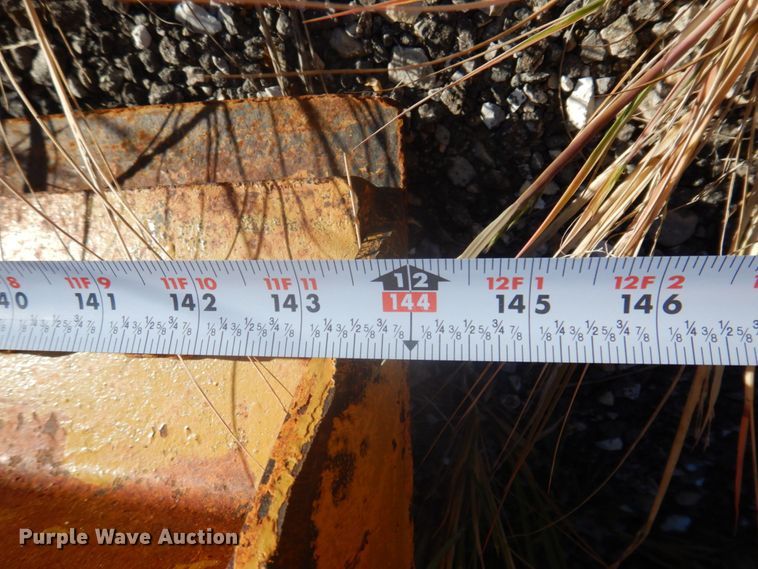 image for item DP0353 2005 International 7400  Crew Cab dump truck