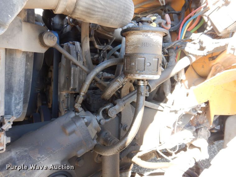 image for item DP0353 2005 International 7400  Crew Cab dump truck