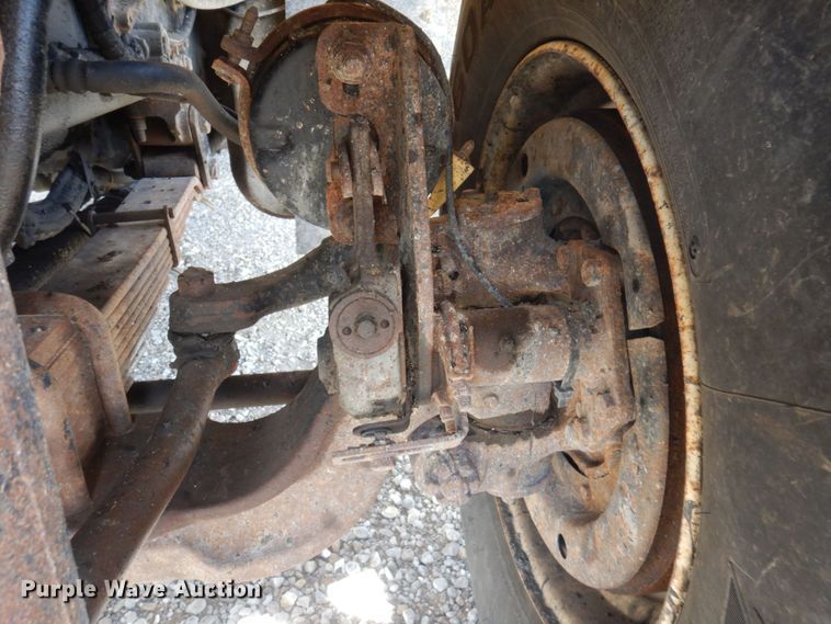 image for item DP0355 2006 International 7400  dump truck