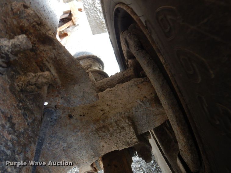 image for item DP0355 2006 International 7400  dump truck