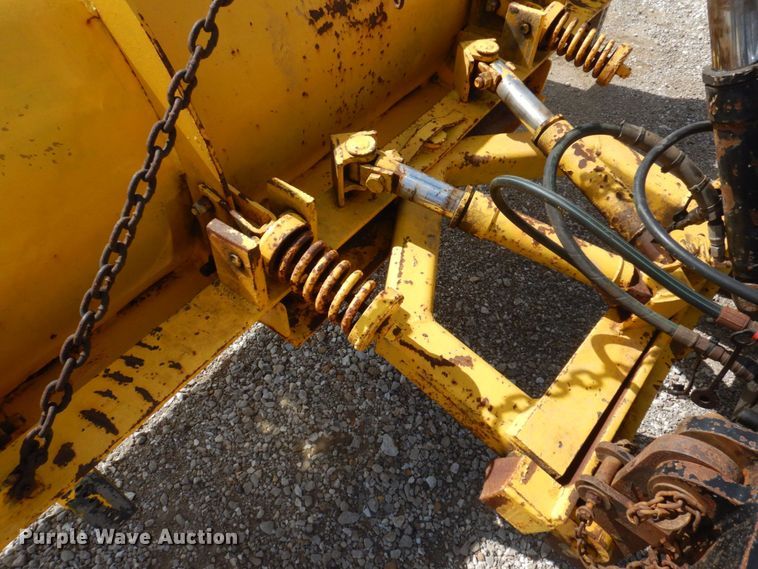 image for item DP0355 2006 International 7400  dump truck