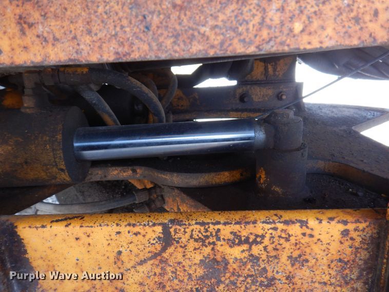 image for item DP0355 2006 International 7400  dump truck