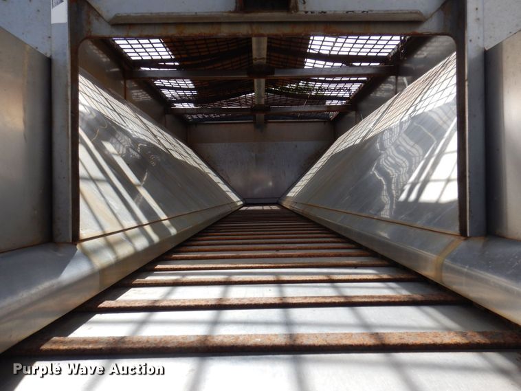 image for item DP0355 2006 International 7400  dump truck