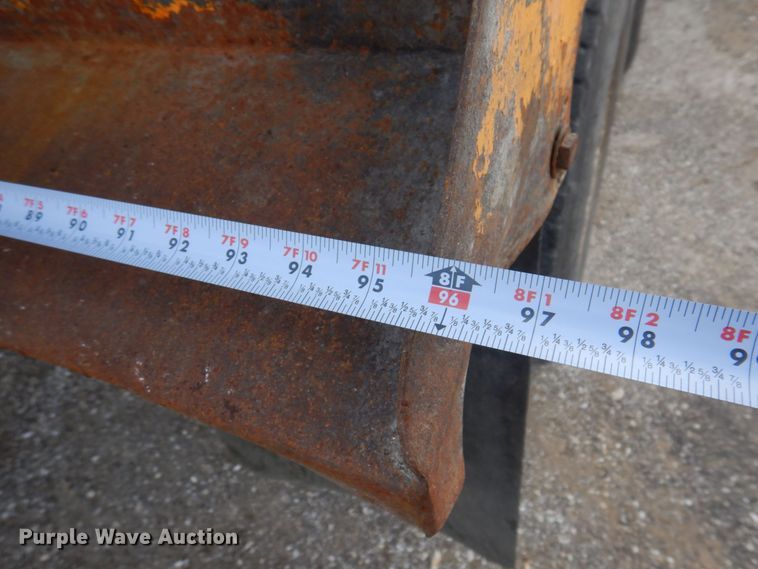 image for item DP0355 2006 International 7400  dump truck