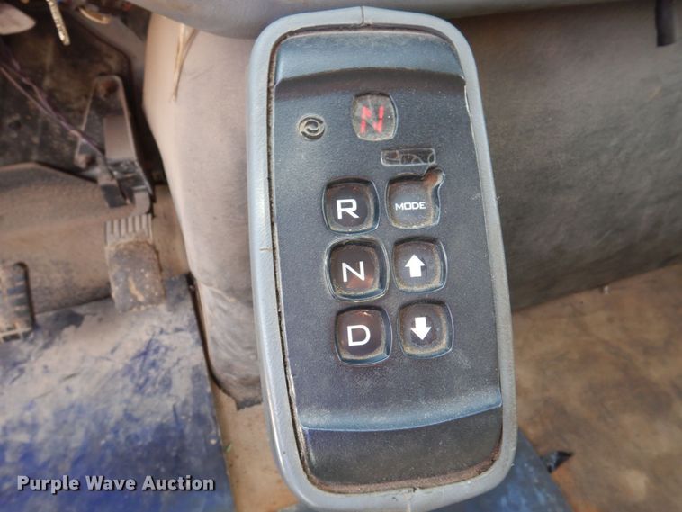 image for item DP0355 2006 International 7400  dump truck