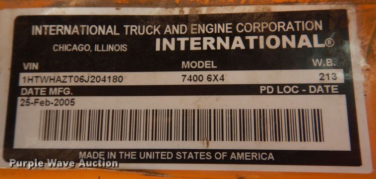image for item DP0355 2006 International 7400  dump truck
