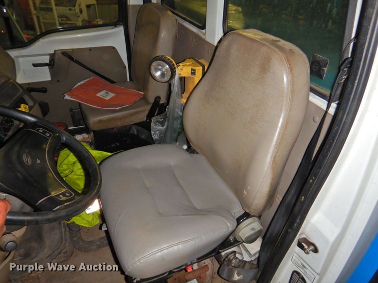 image for item DP4807 2001 Sterling L7500  sewer jetter truck