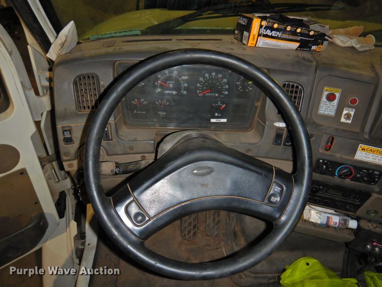 image for item DP4807 2001 Sterling L7500  sewer jetter truck