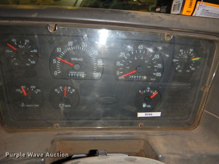 image for item DP4807 2001 Sterling L7500  sewer jetter truck