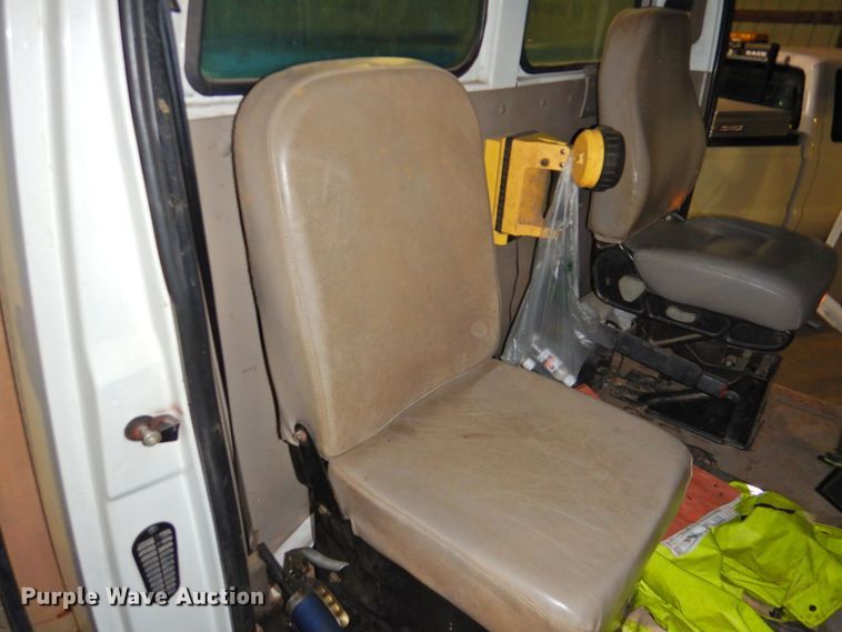 image for item DP4807 2001 Sterling L7500  sewer jetter truck