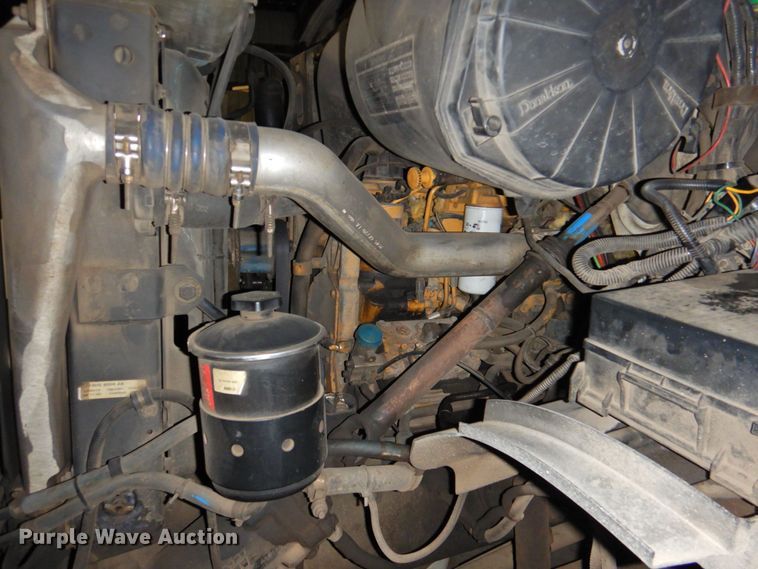 image for item DP4807 2001 Sterling L7500  sewer jetter truck