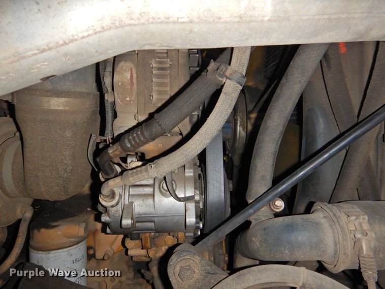 image for item DP4807 2001 Sterling L7500  sewer jetter truck