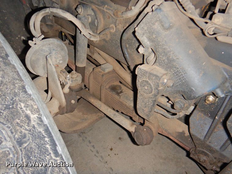 image for item DP4807 2001 Sterling L7500  sewer jetter truck