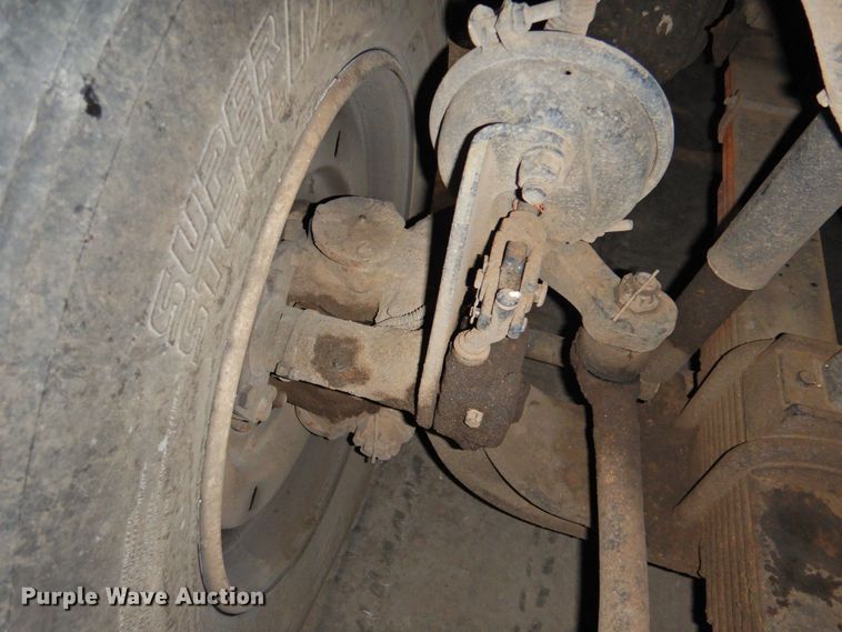 image for item DP4807 2001 Sterling L7500  sewer jetter truck