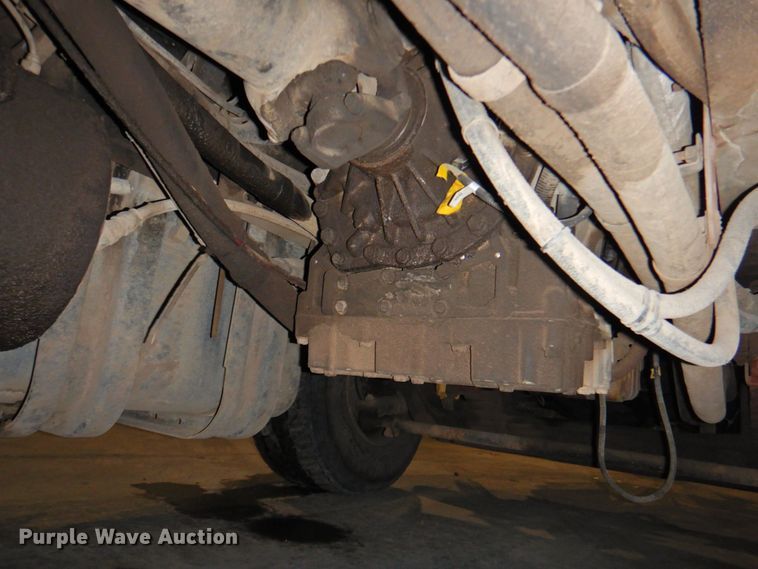 image for item DP4807 2001 Sterling L7500  sewer jetter truck