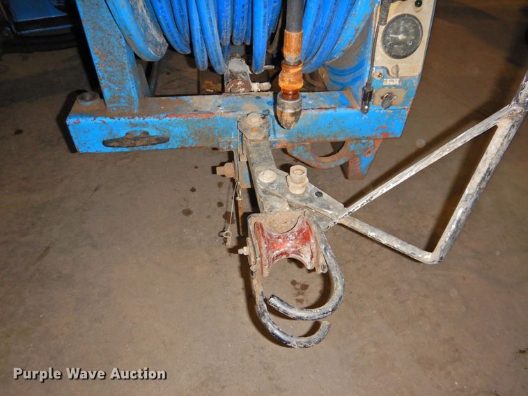 image for item DP4807 2001 Sterling L7500  sewer jetter truck